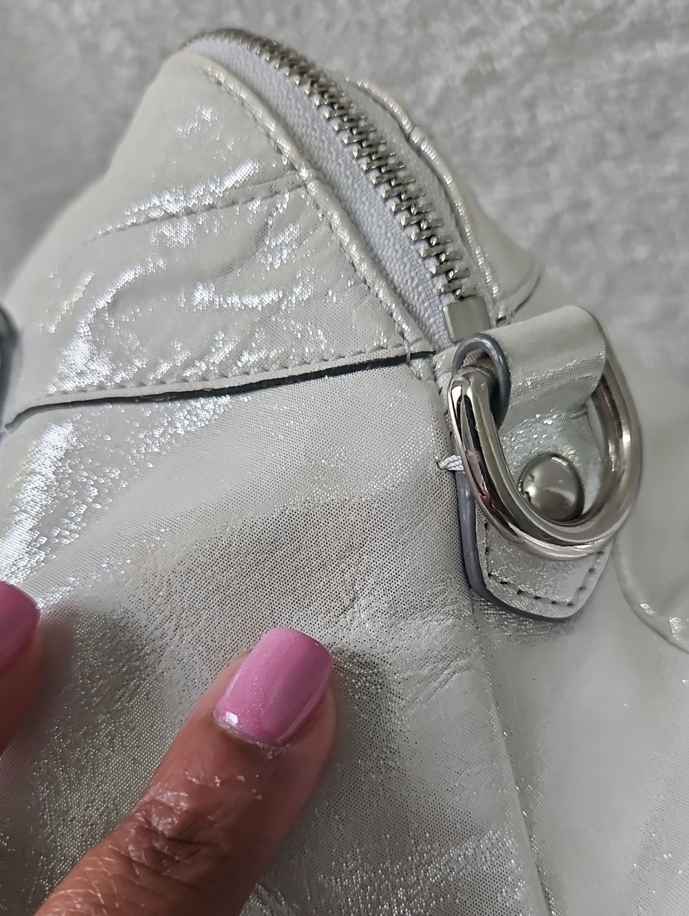 Coach Poppy Vintage Tote Silver Metallic Leather. - Picture 4 of 11